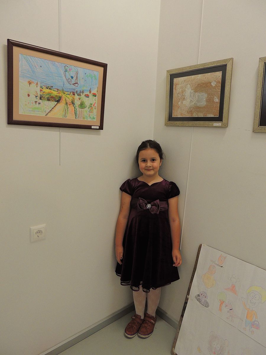 Çocuk İçin Resim Sergisi Balıkesir