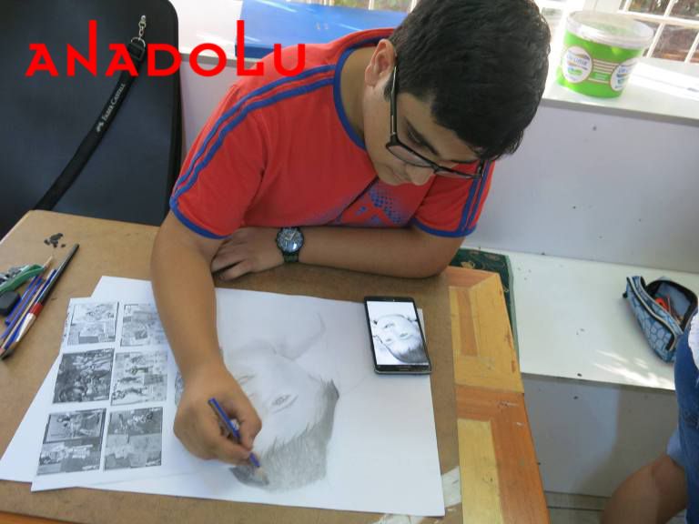 Hobi Karakalem Potre Çalışması Balıkesir